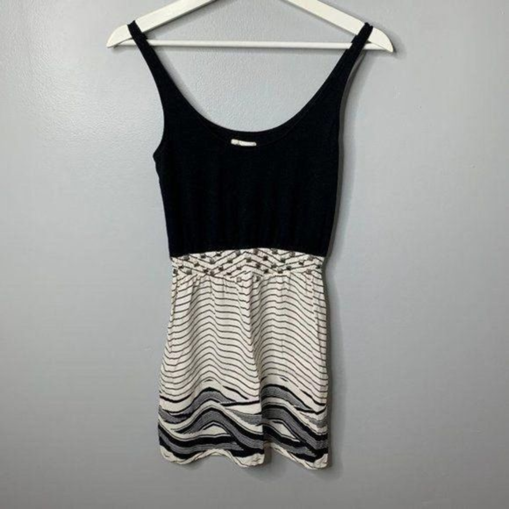 Silence + Noise Black‎ White Knit Dress